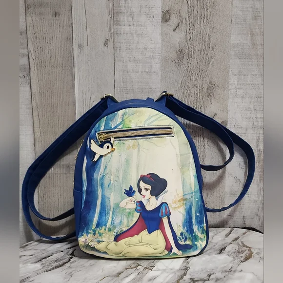 🪻NWOT Disney Loungefly Snow White and the Seven Dwarfs scene mini backpack🪻🎒 - Picture 3 of 6